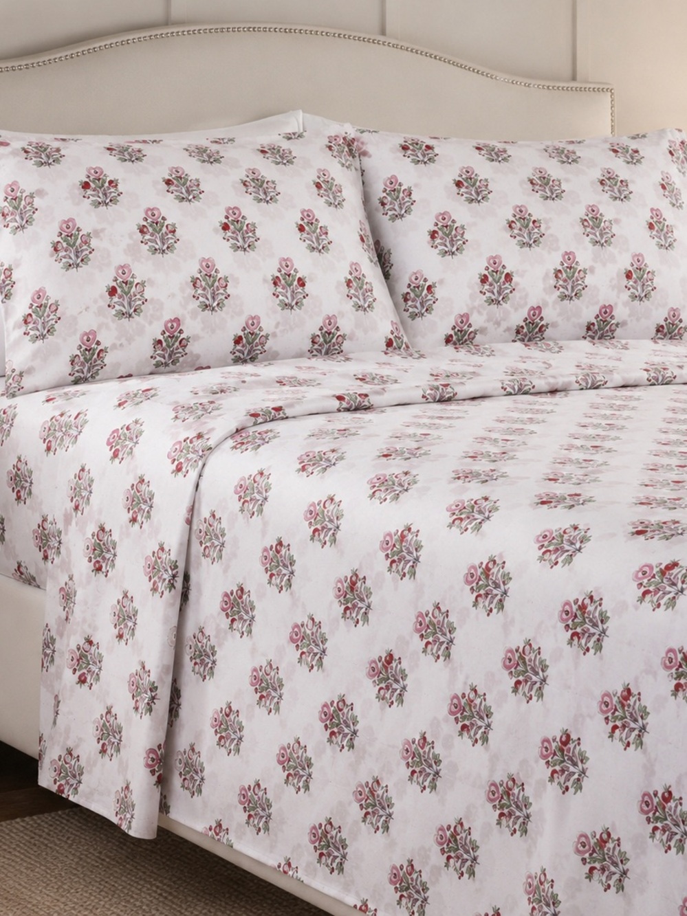 🩷. Floral Cotton Bed Sheet Set in Pink and Cream
